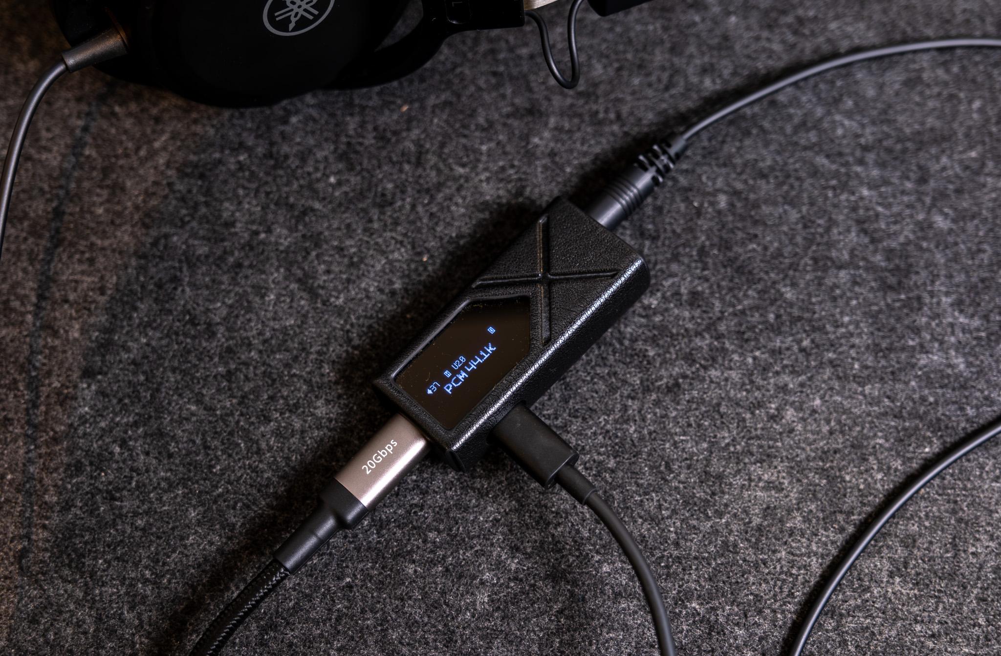 tinhte-fiio-ka17-portable-dac-amplifier-headphones18.jpg