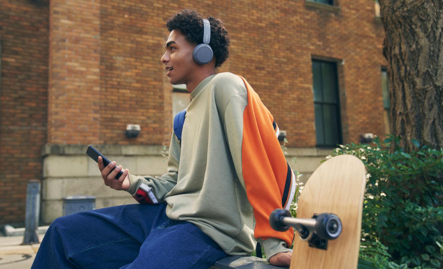 WH-CH520 Wireless | Headphones | Sony UK