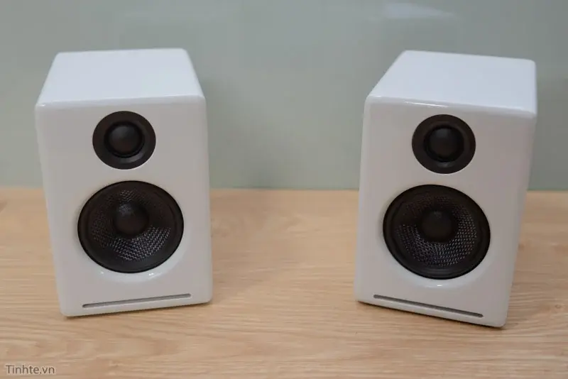 Đang tải tinhte_Audioengine_A2+_2.jpg…