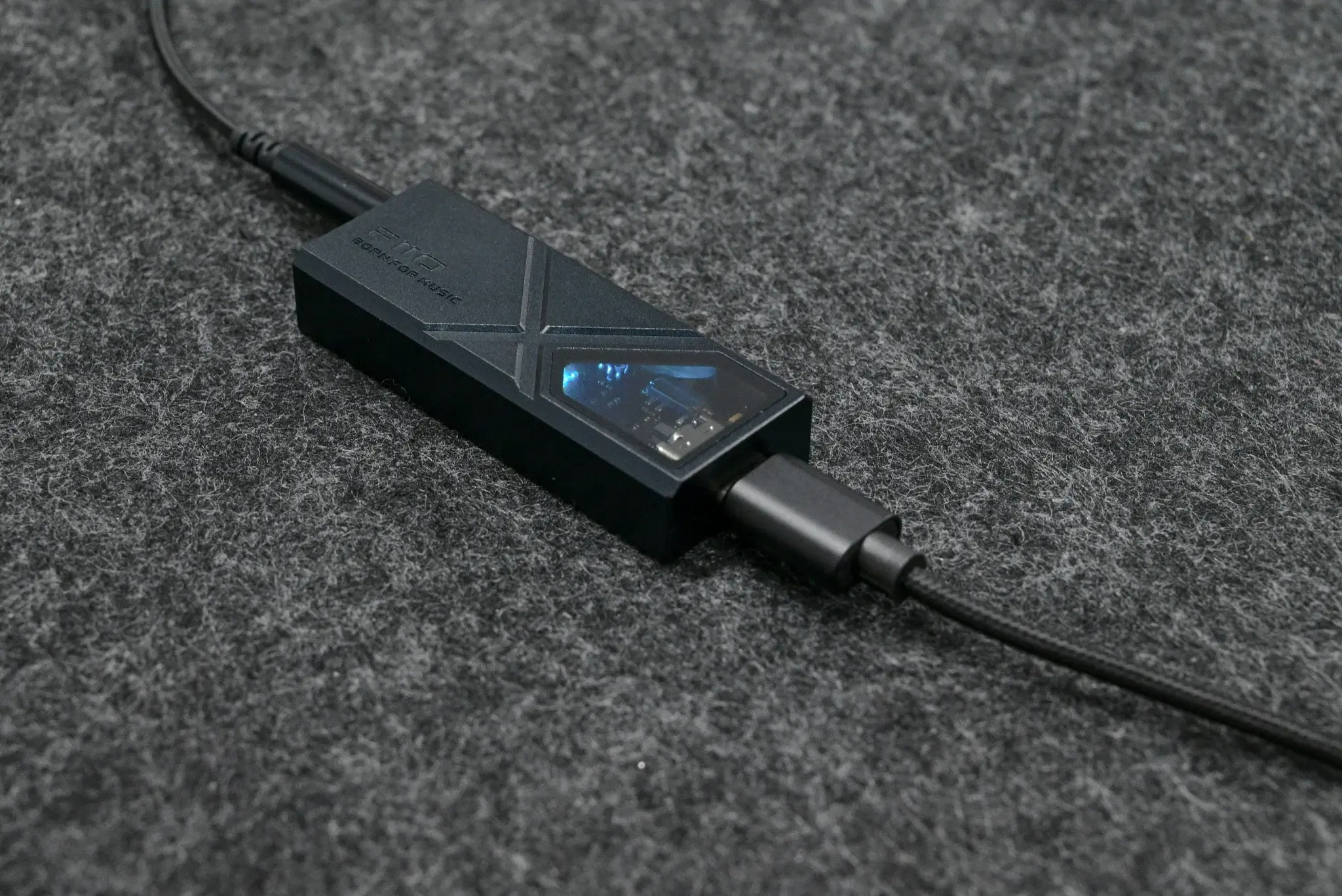 tinhte-jade-audio-fiio-KA134.jpg