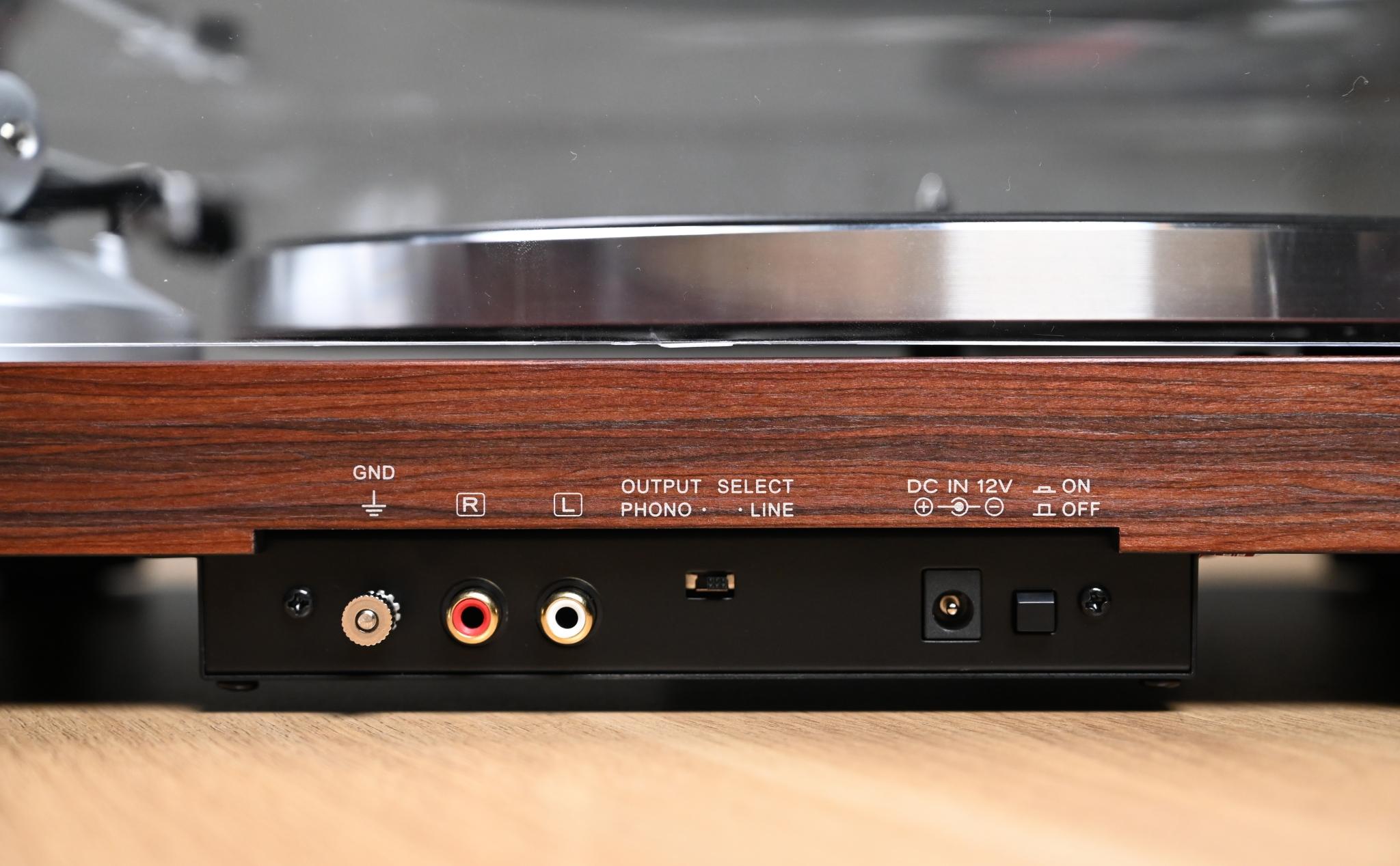resize_tinhte_audio_technica_lpw50bt_mam_dia_than_turntable (2).JPG