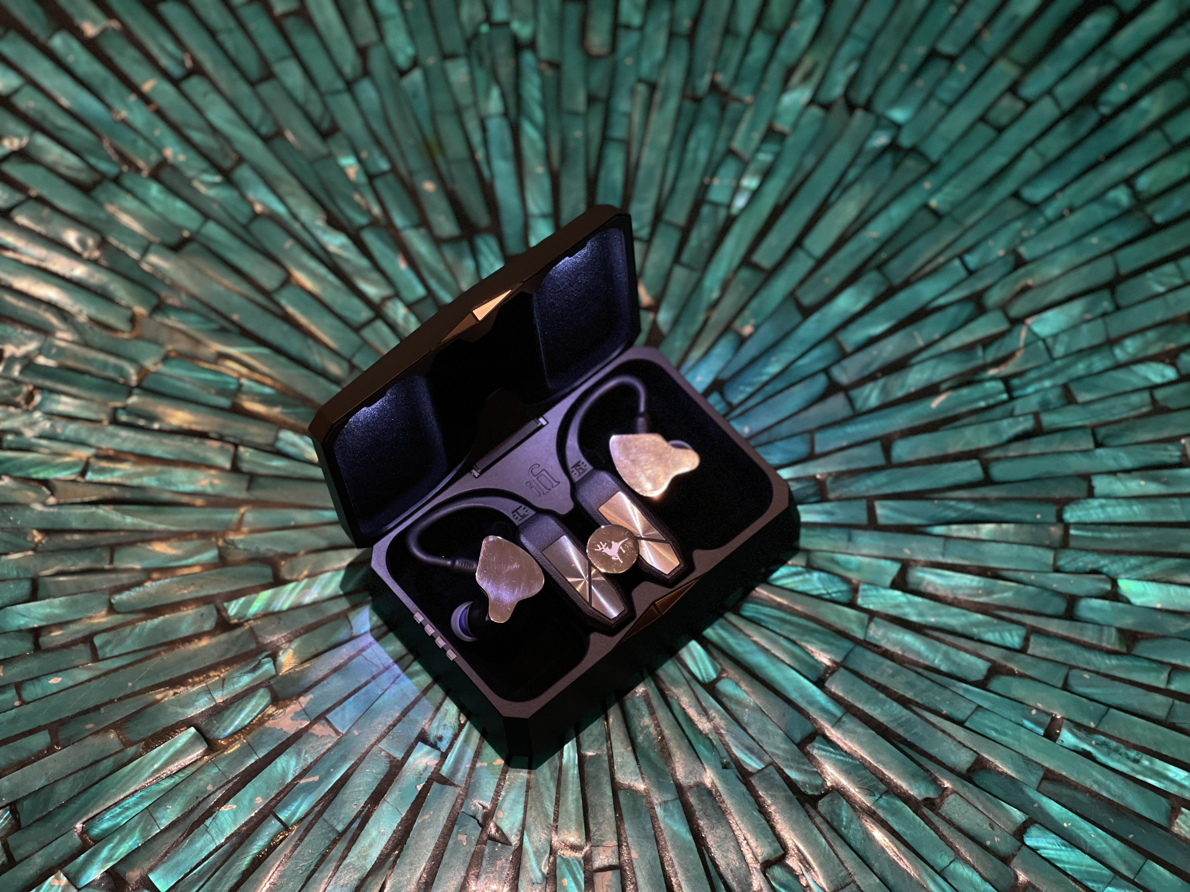 tinhte_ifi_go_pod_bluetooth_adapter2.jpg