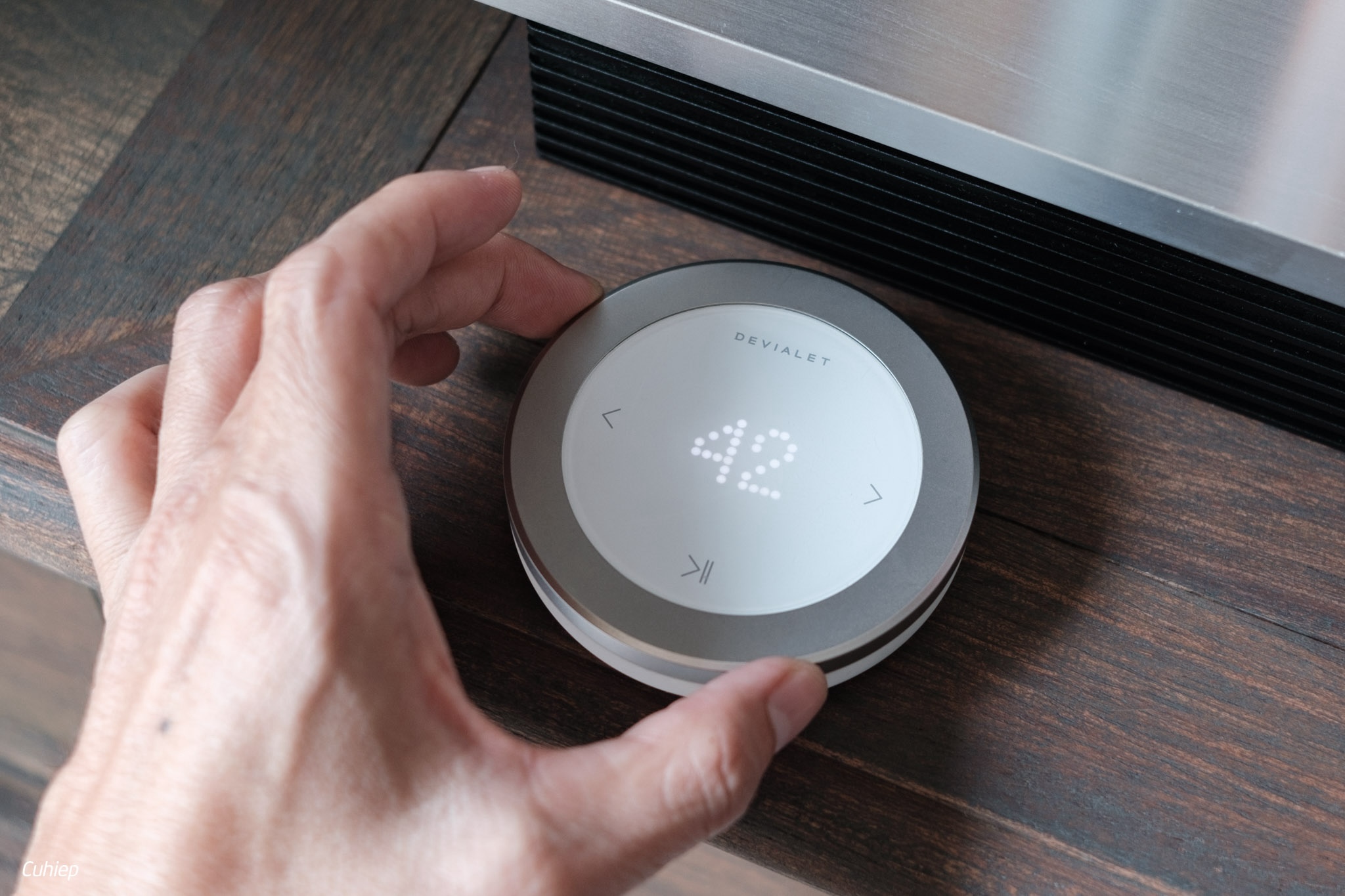 Devialet Phantom Remote V2 - Ảnh 11
