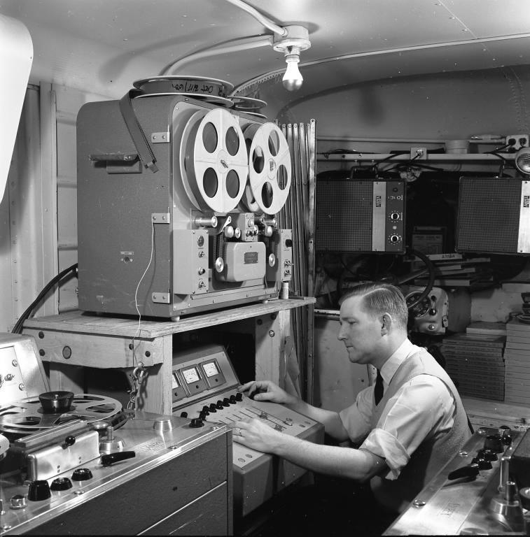 tinhte_35mm_film_recording_profokiev_symphony_no5 (1).jpg