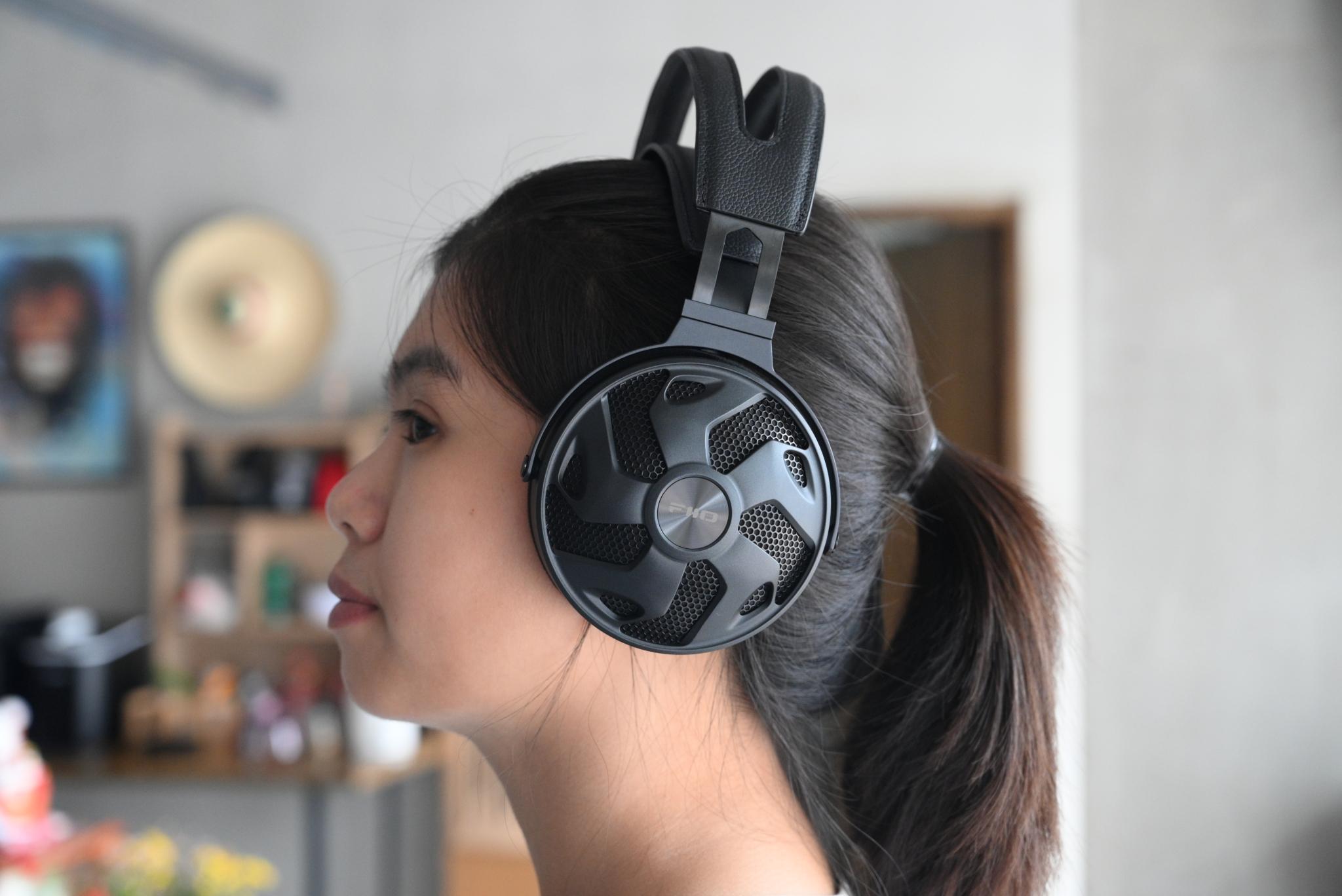 tinhte_fiio_ft3_headphones (1).JPG