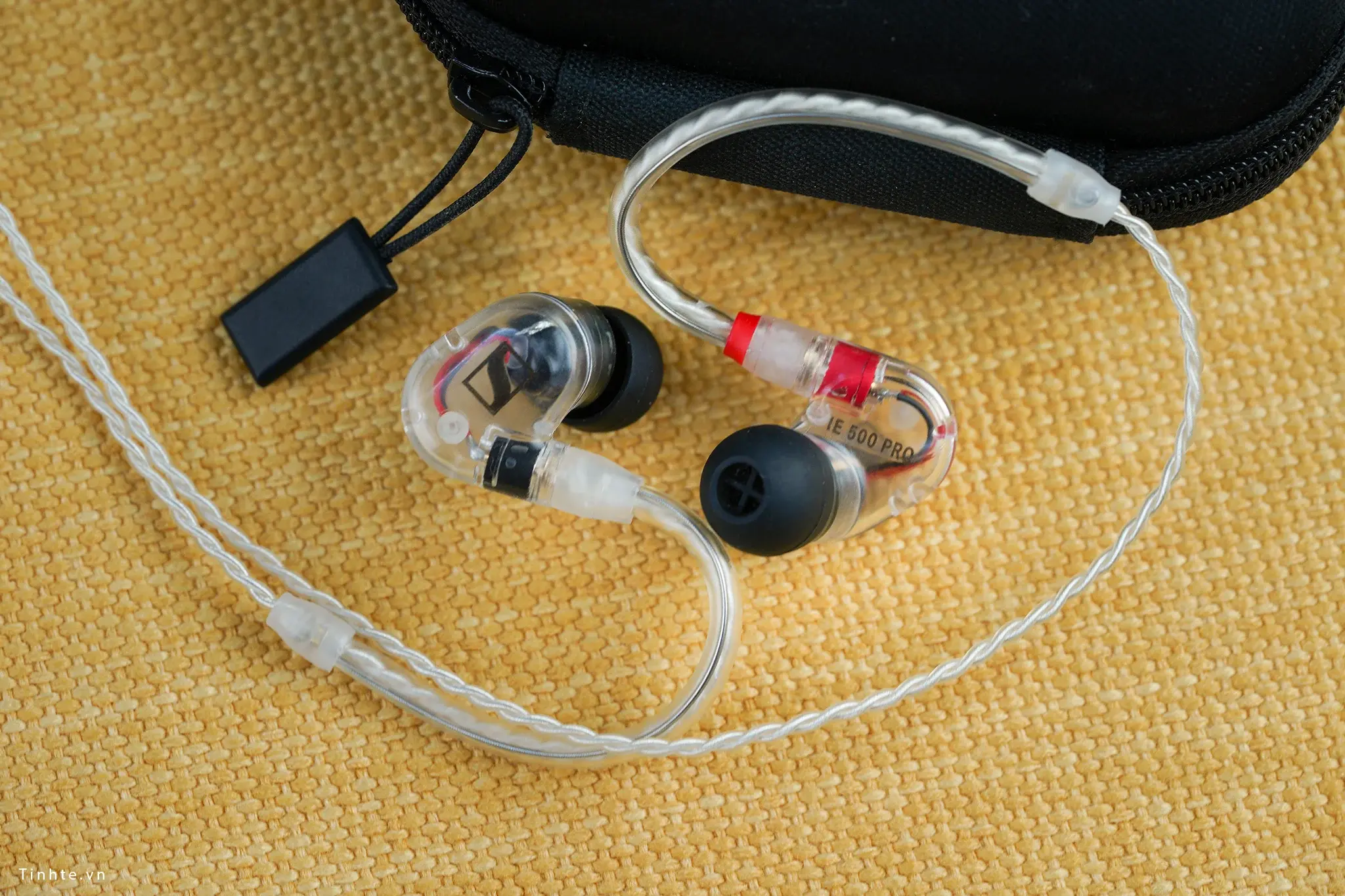 Đang tải LMD00036.jpg…