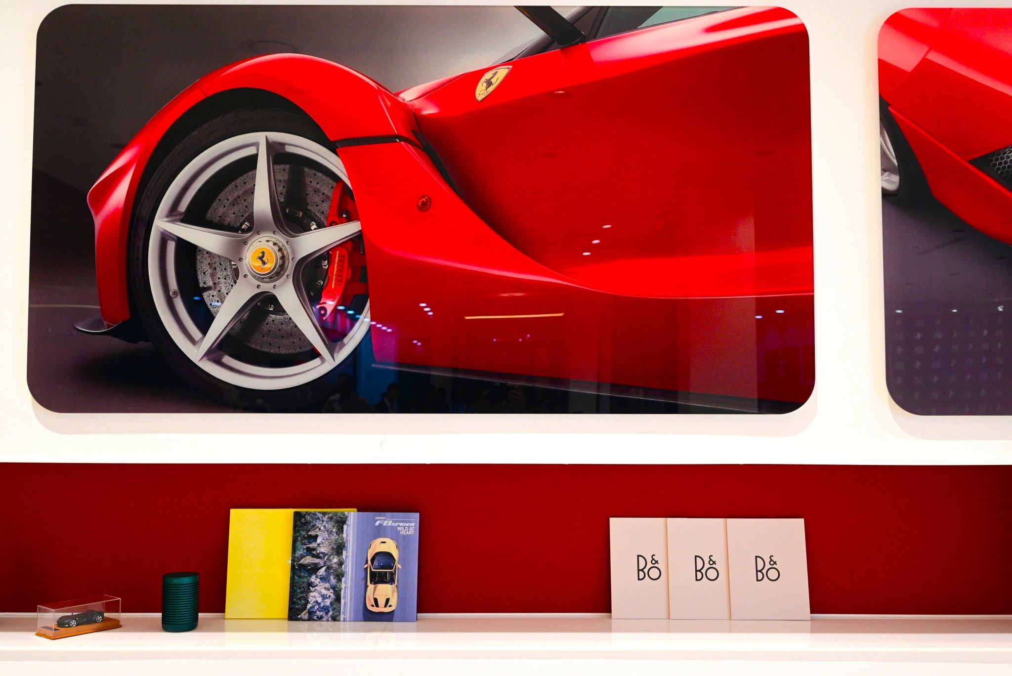 tinhte-bang&olufsen-B&O-Ferrari-editionDSC-7482.JPG