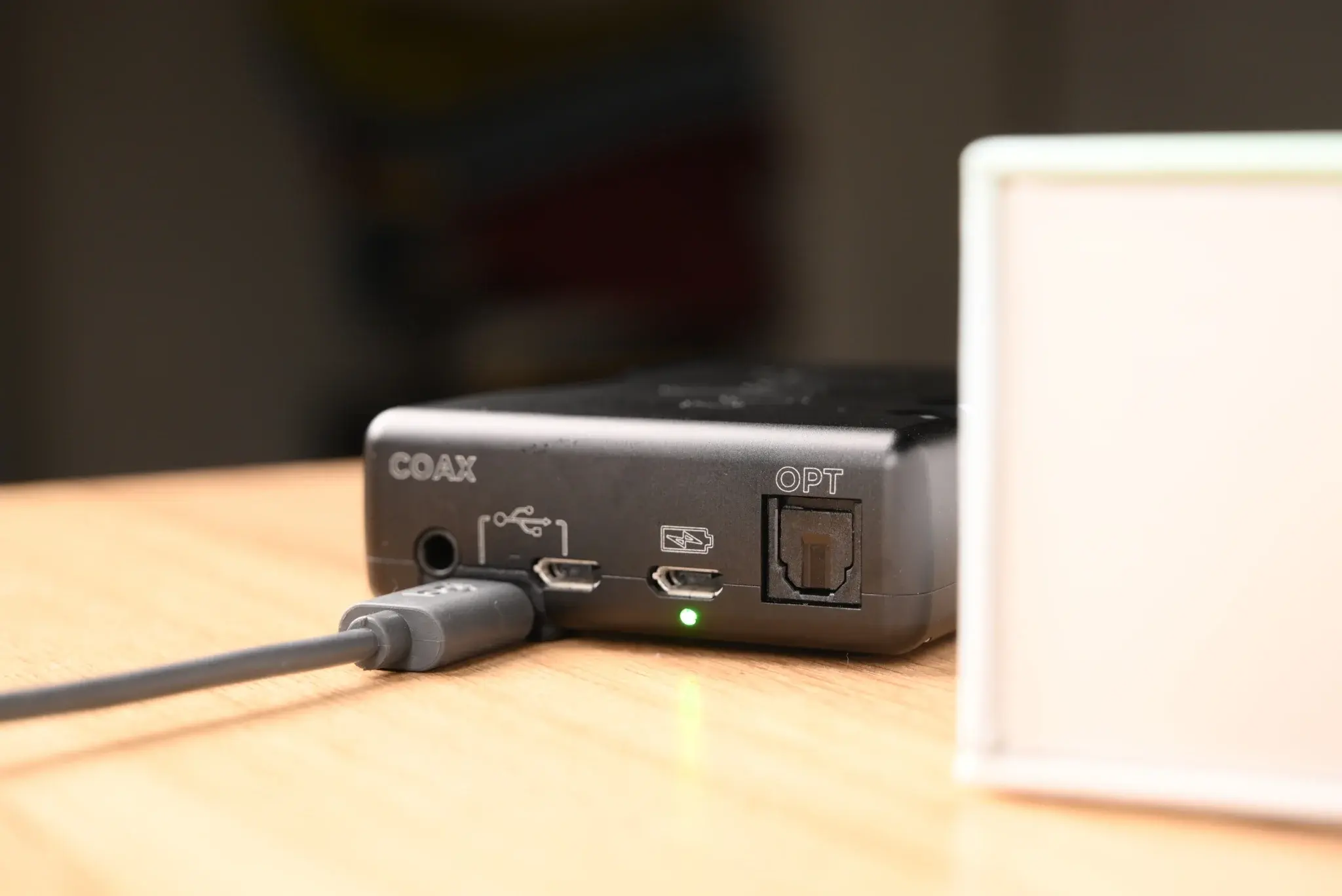 tinhte_chord_mojo2_dac_ampDSC_3490.JPG