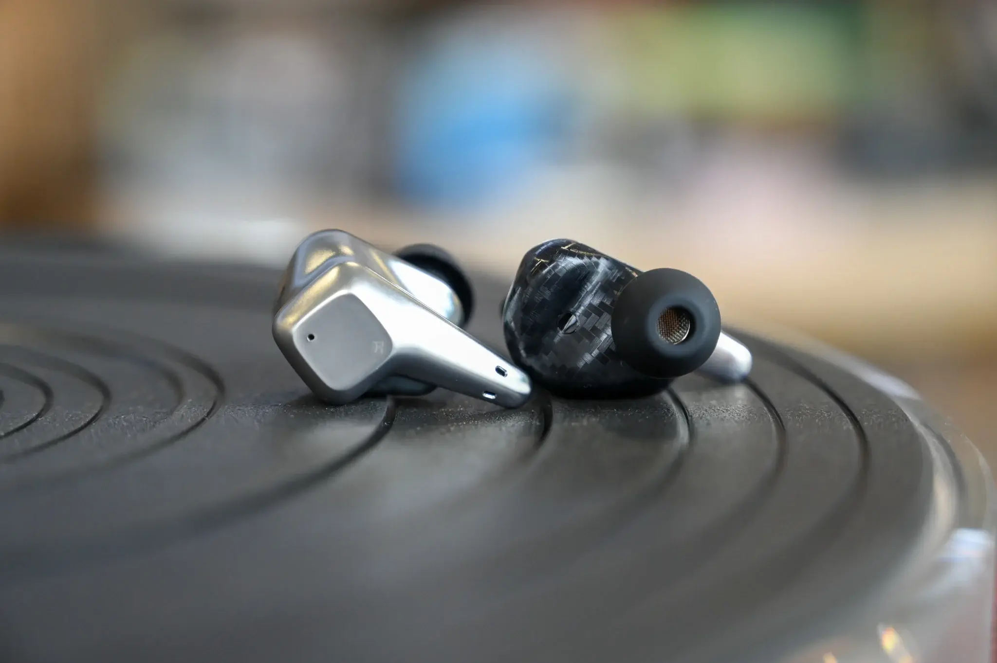 tinhte_svanar_wireless_tai_nghe_true_wireless_cho_audiophile6.jpg