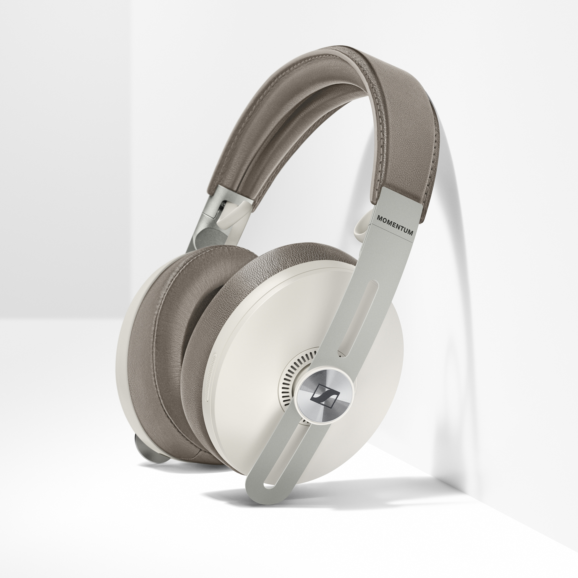 Sennheiser Momentum Wireless - Ảnh 12