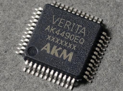 tinhte-ak4490eq-dac-akm.jpg